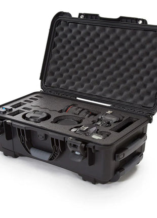 Nanuk 935 - Custom foam 2 DSLR bodies