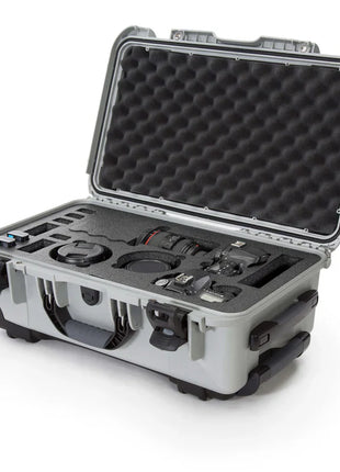 Nanuk 935 - Custom foam 2 DSLR bodies